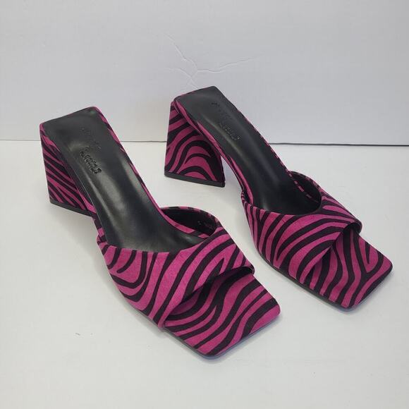 NASTY GAL x z_code_z  Zebra Print Flared Heel Mules Size 5 - Picture 1 of 6